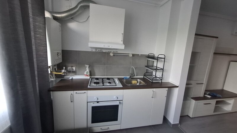 Drumul Dealu Babii, inchiriez 2 camere + parcare