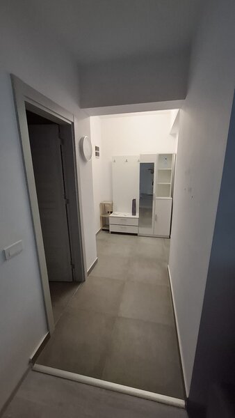 Drumul Dealu Babii, inchiriez 2 camere + parcare